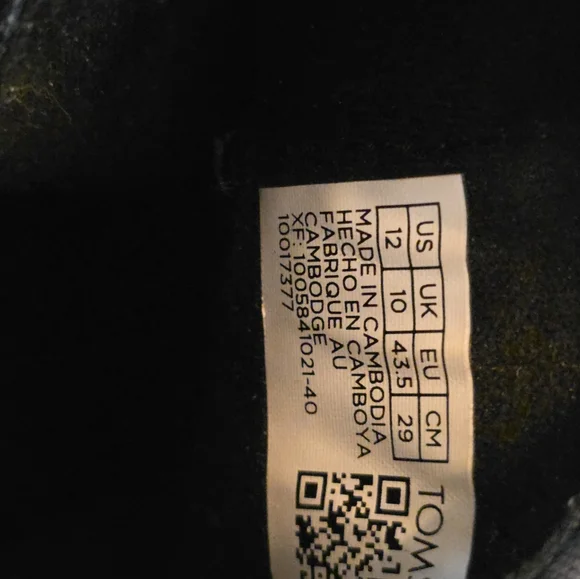 Toms Black Ankle Boots with Glitter Accent - Picture 2 of 3